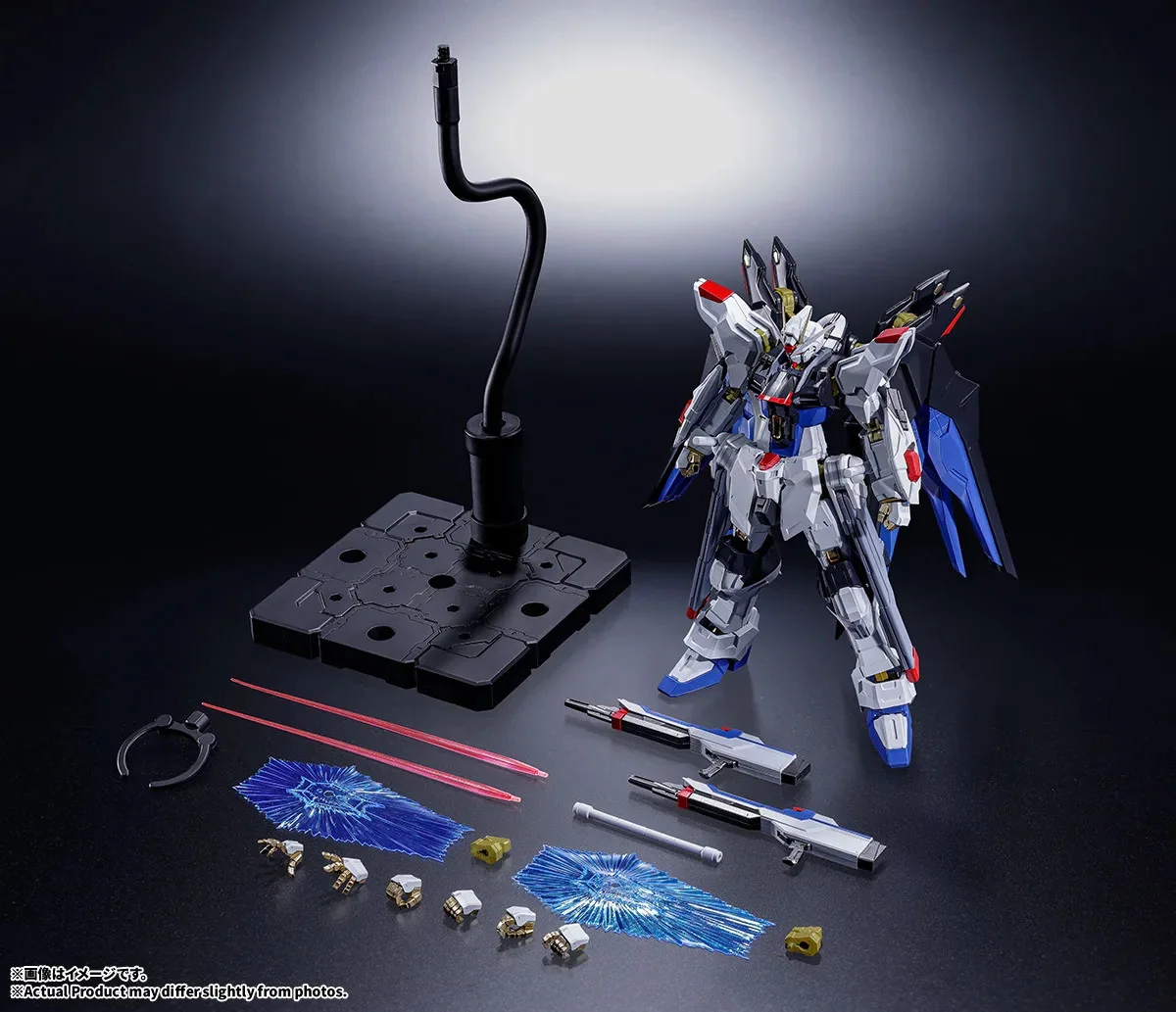 strike freedom gundam launches 011